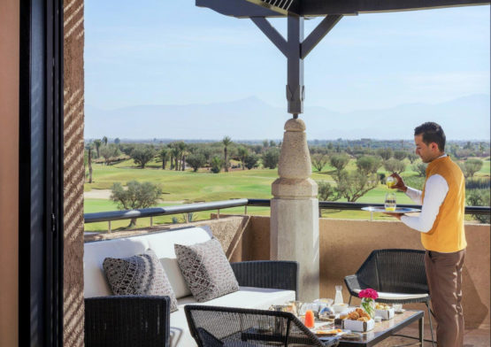 serveur-Royal-Palm-Marrakech